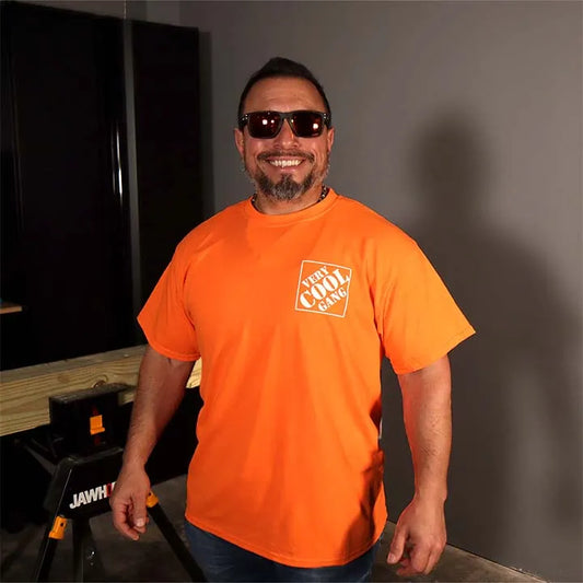 Why Do Construction Workers Wear Orange Hi Vis t-Shirts?